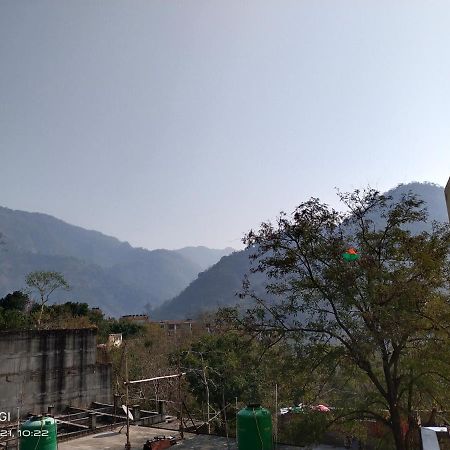 Hotel Vishla Palace By Uttarakhand Hotel Hospitality Narendra Nagar Exterior foto