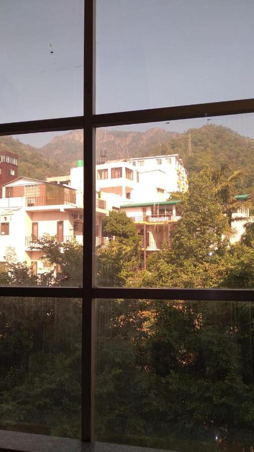 Hotel Vishla Palace By Uttarakhand Hotel Hospitality Narendra Nagar Exterior foto