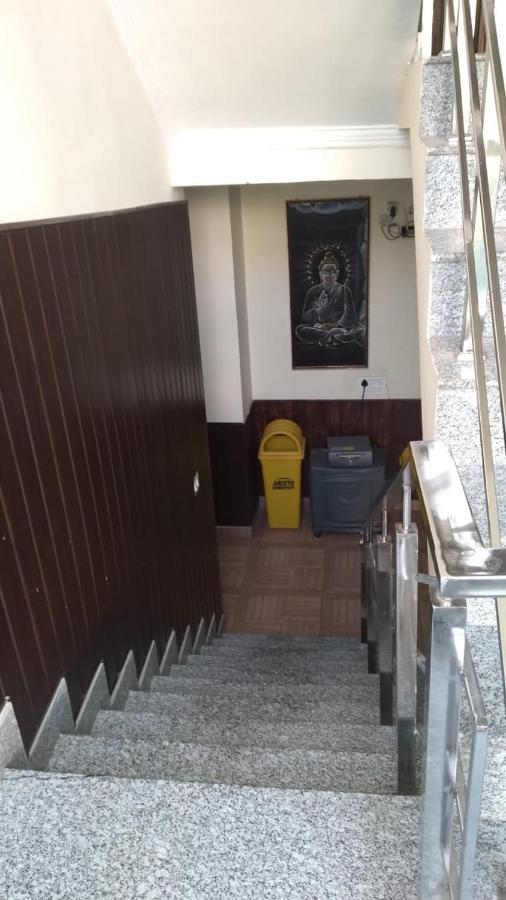 Hotel Vishla Palace By Uttarakhand Hotel Hospitality Narendra Nagar Exterior foto