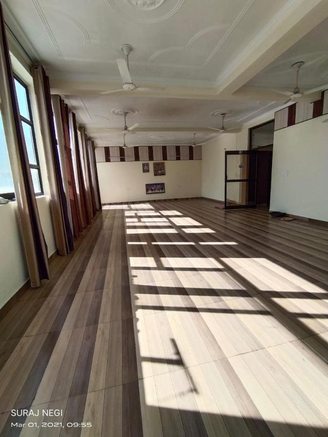 Hotel Vishla Palace By Uttarakhand Hotel Hospitality Narendra Nagar Exterior foto