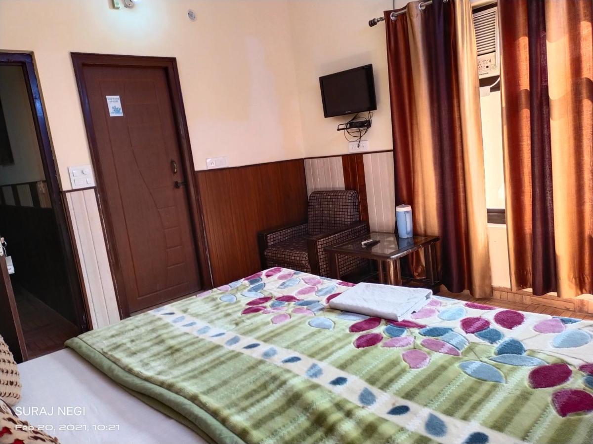 Hotel Vishla Palace By Uttarakhand Hotel Hospitality Narendra Nagar Exterior foto
