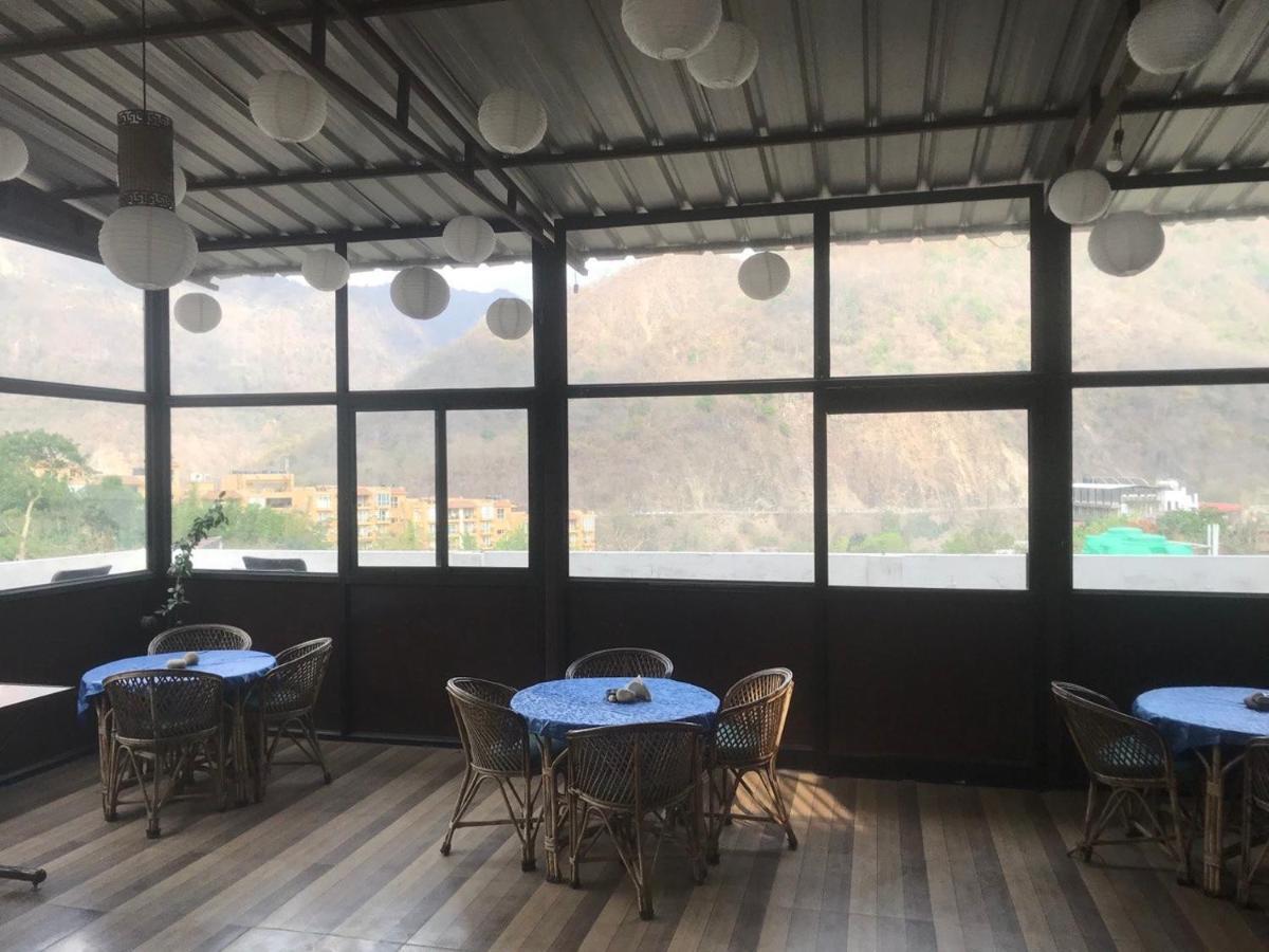 Hotel Vishla Palace By Uttarakhand Hotel Hospitality Narendra Nagar Exterior foto